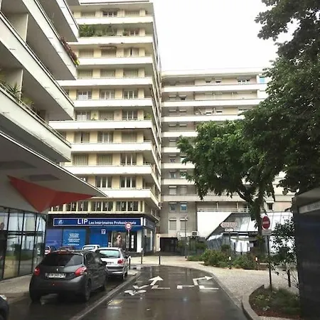 アパート New York シャンベリ